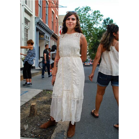 SOLD! - Picture 5 of 8